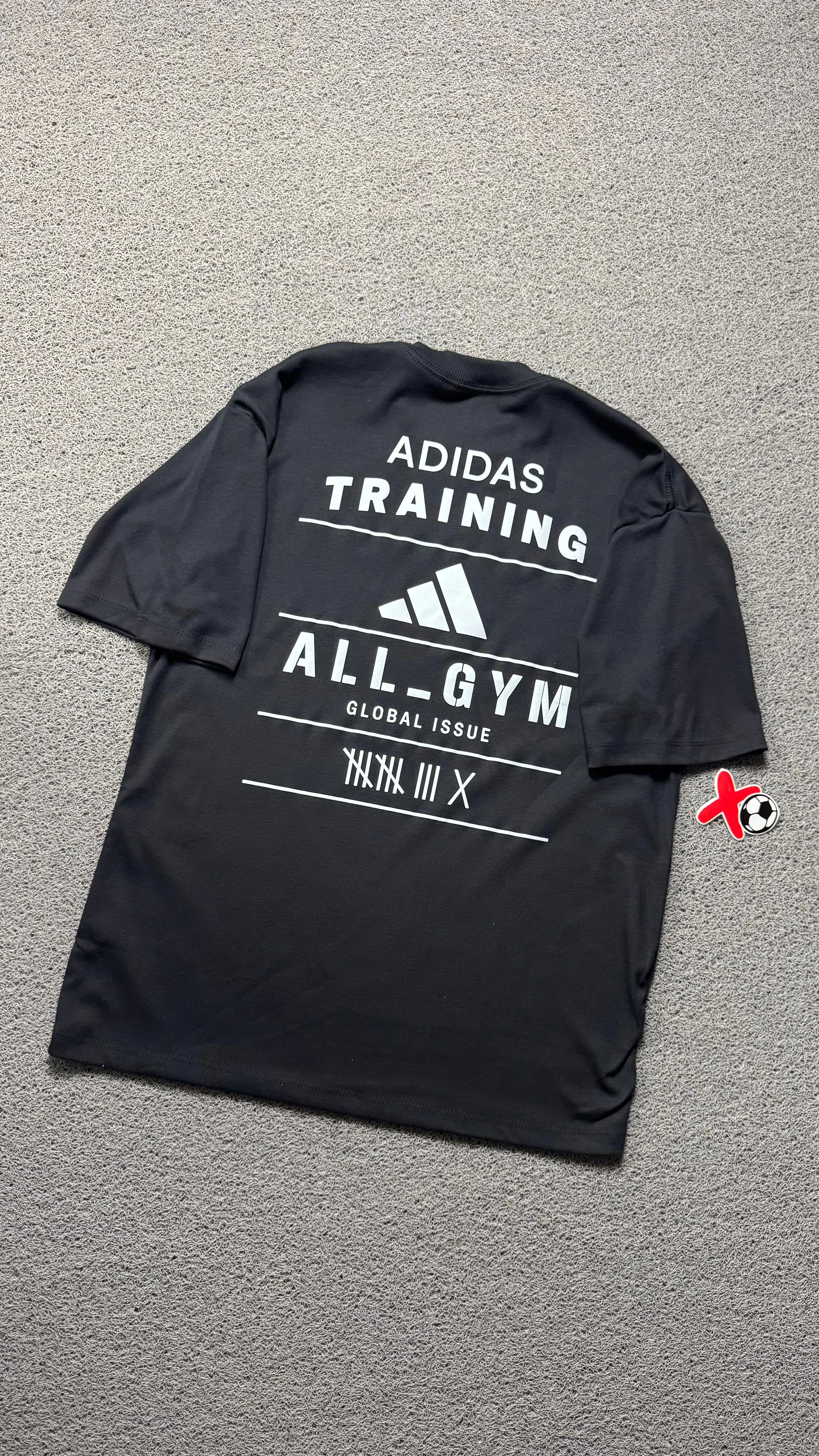 CAMISETA OVERSIZED AD GYM PRETA - 1