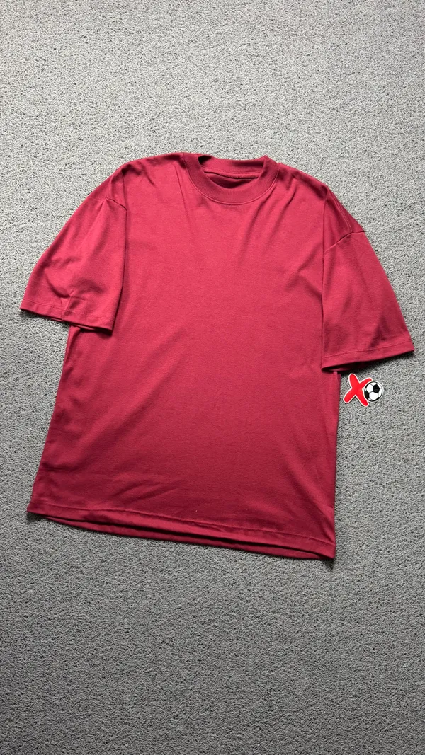 CAMISETA OVERSIZED BORDÔ LISA