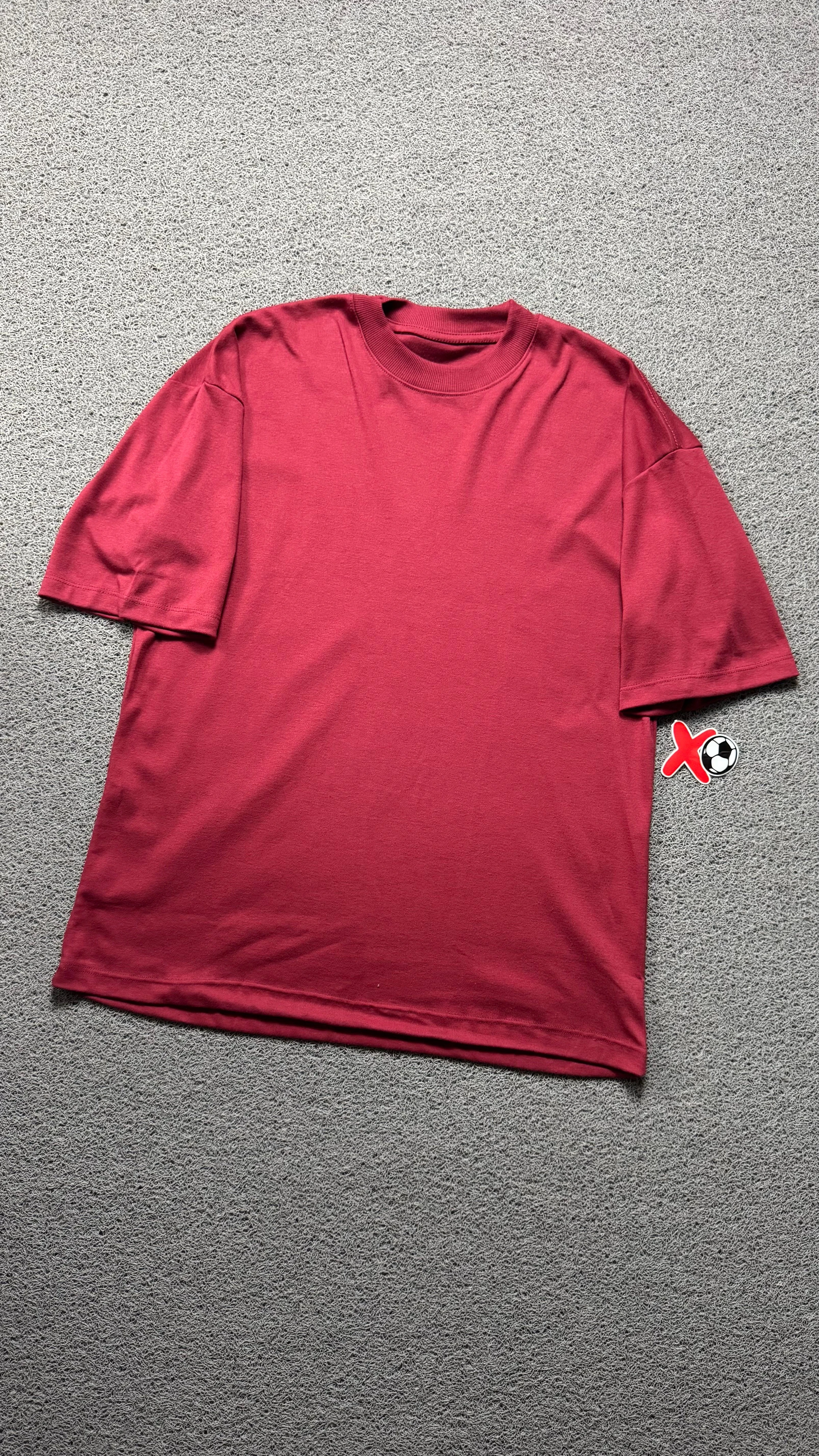 CAMISETA OVERSIZED BORDÔ LISA - 1