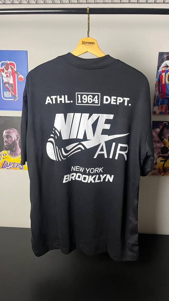 CAMISETA OVERSIZED NK AIR PRETA