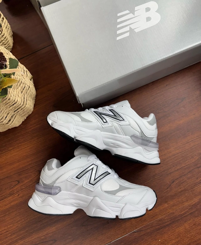 New Balance 9060  - 2