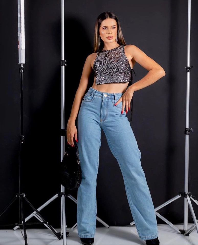 Wide - Clara  - 3