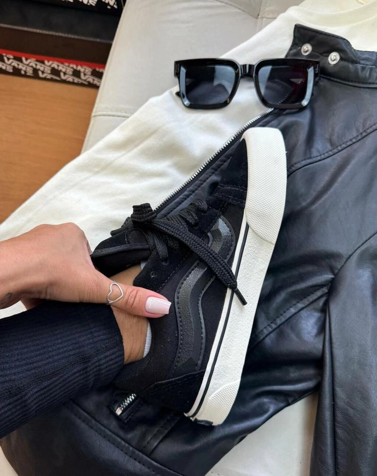 Vans KNU - Black  - 4