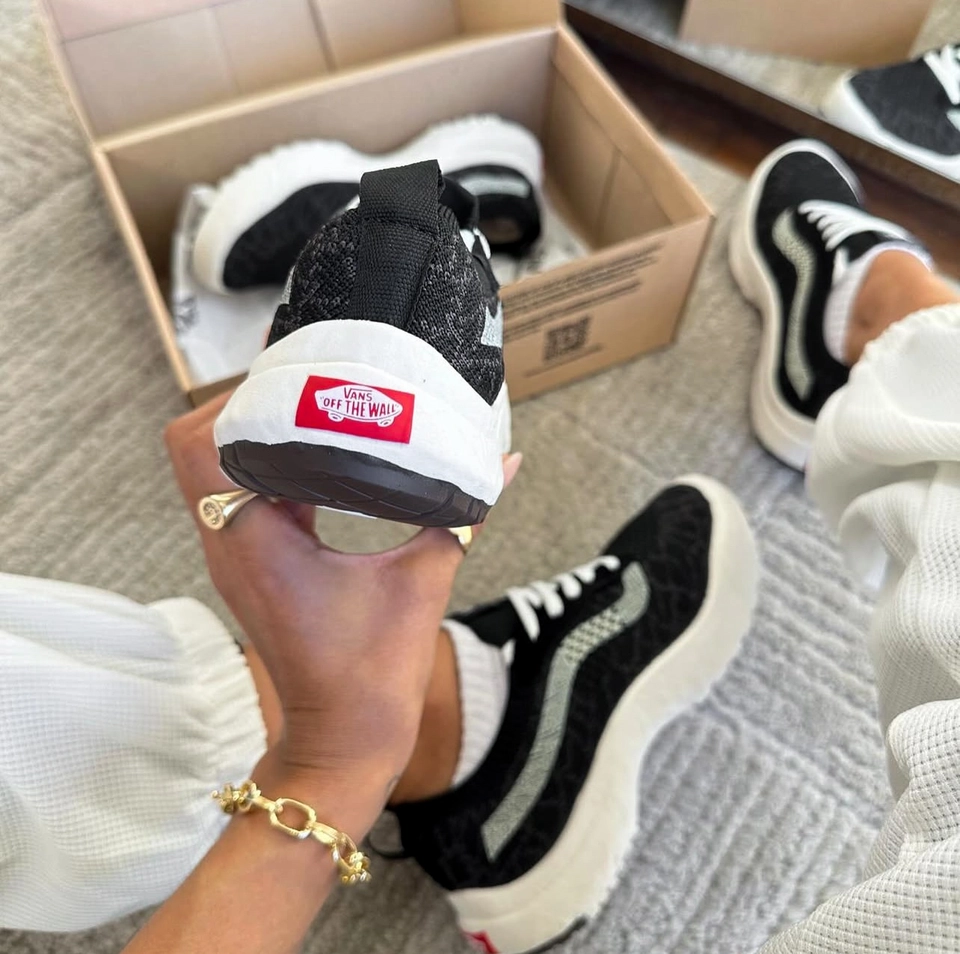 VANS VR3  - 5