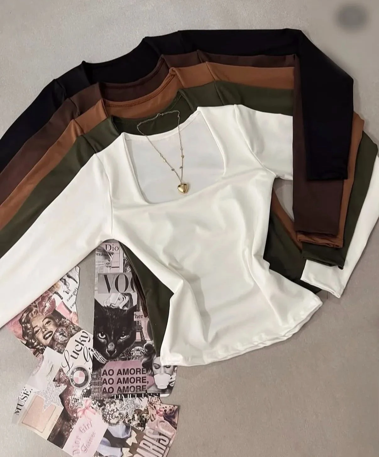 Blusa Decote - Preta - 2