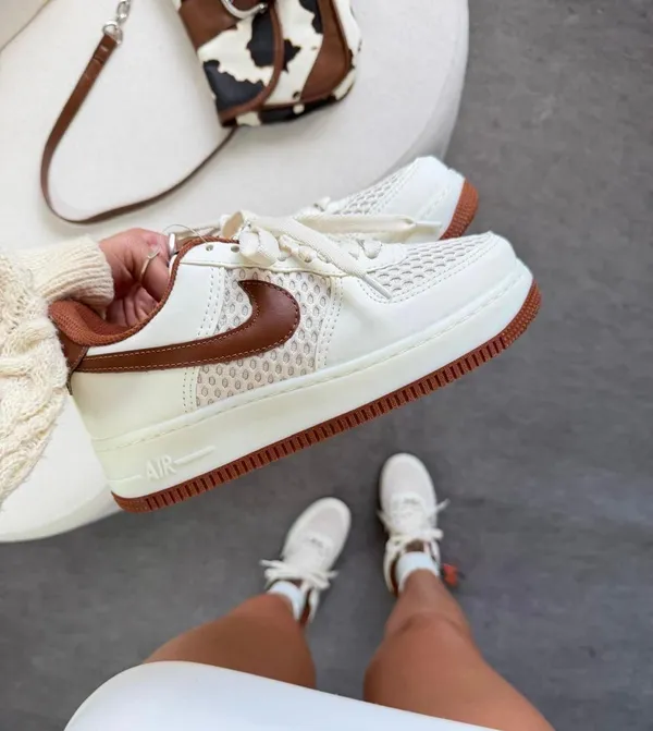 Air Force - Creme