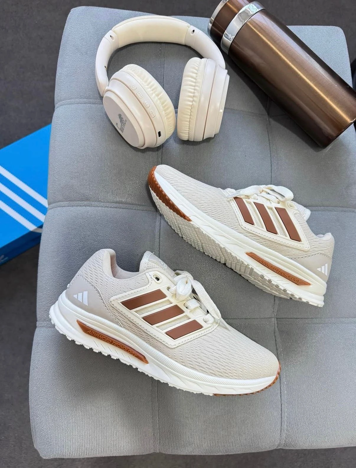 Adidas Esportivo  - 2