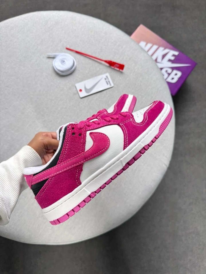 Dunk Pink  - 4