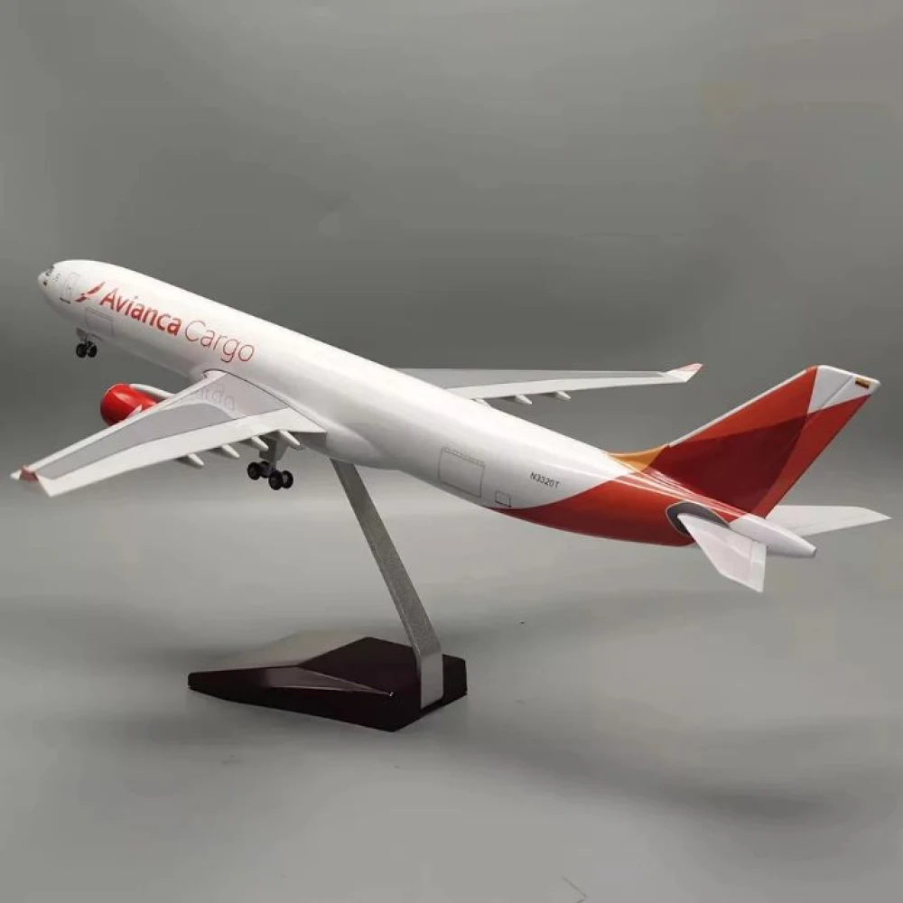 Miniatura de Avião Airbus A330 Avianca Cargo - 1