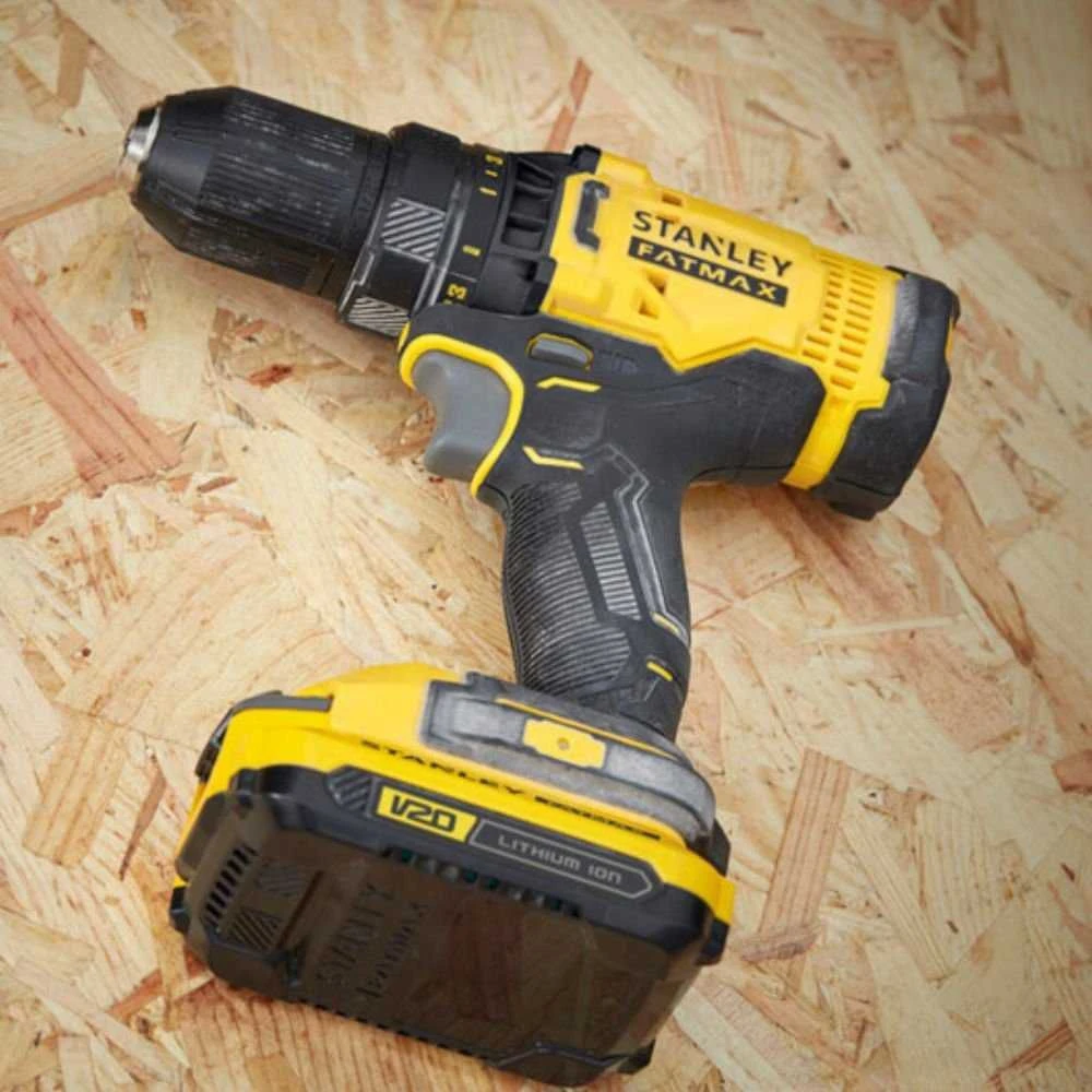 Parafusadeira/Furadeira 20V STANLEY-SCD700C2K-BR - 1