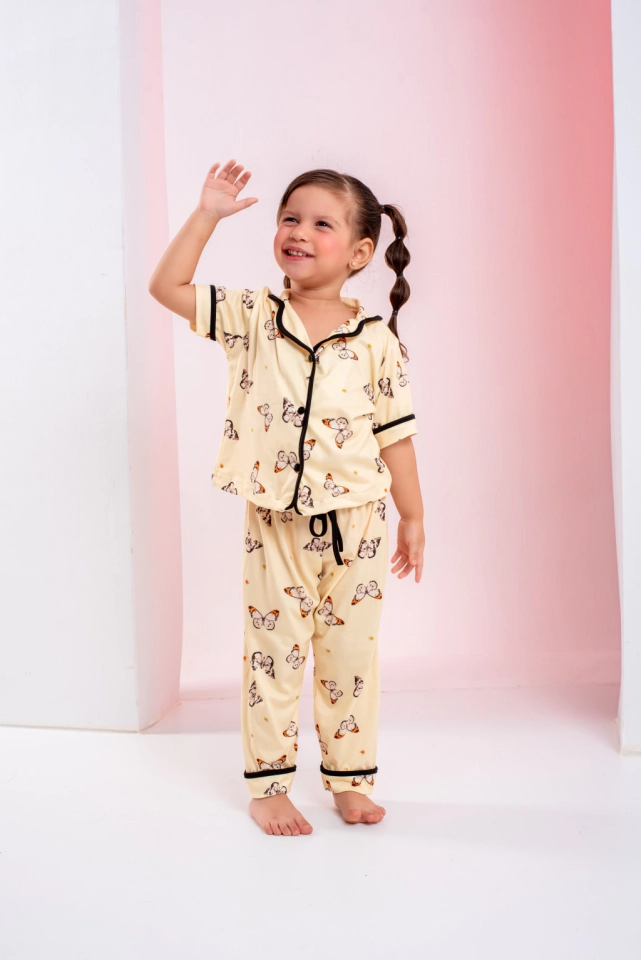 Pijama Americano Longo  Infantil Borboletas Amarelo - imagem 2