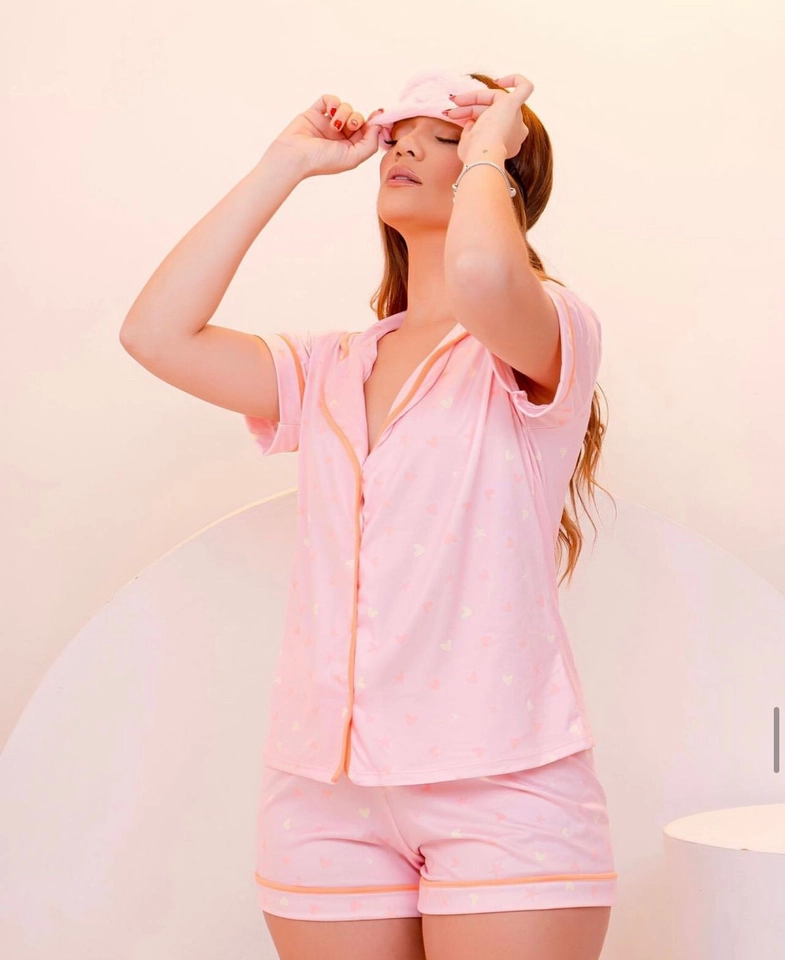 Pijama Americano Corações/Estrela Salmão  - 1