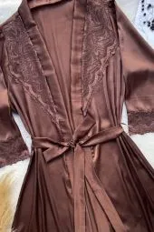 Robe Luna em Cetim com Toque de Seda e Renda  - imagem 3