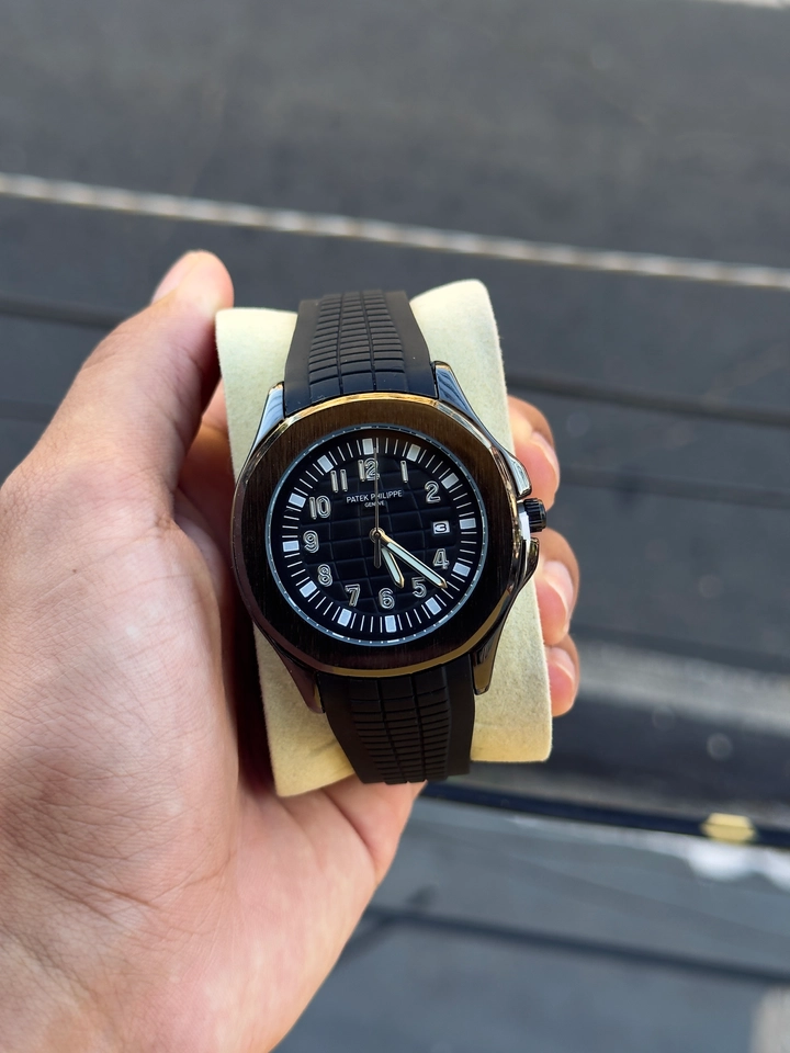  Patek Philippe - 1
