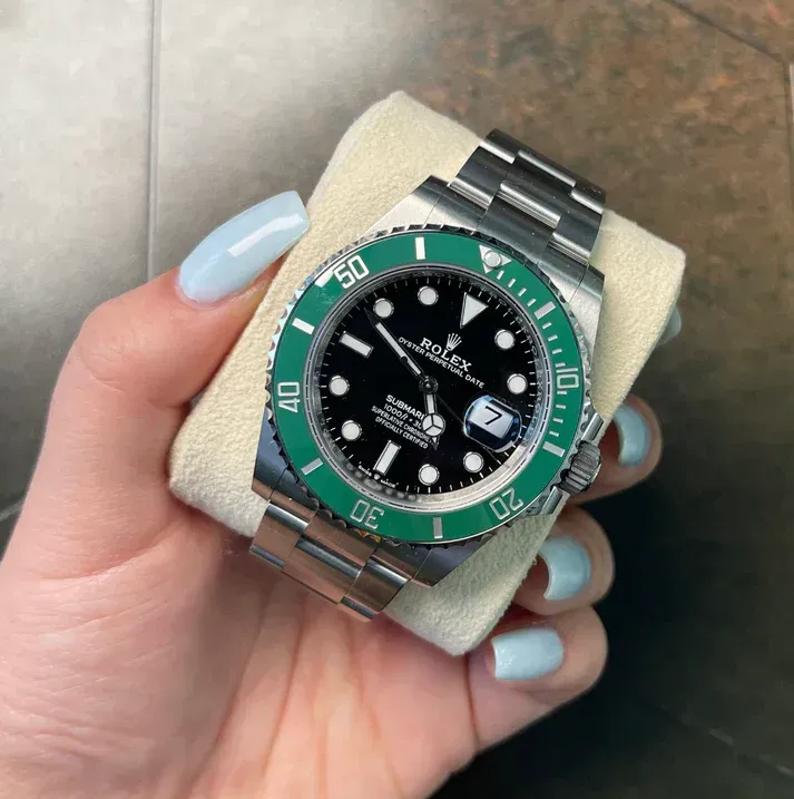 Submariner - Starbucks - 1