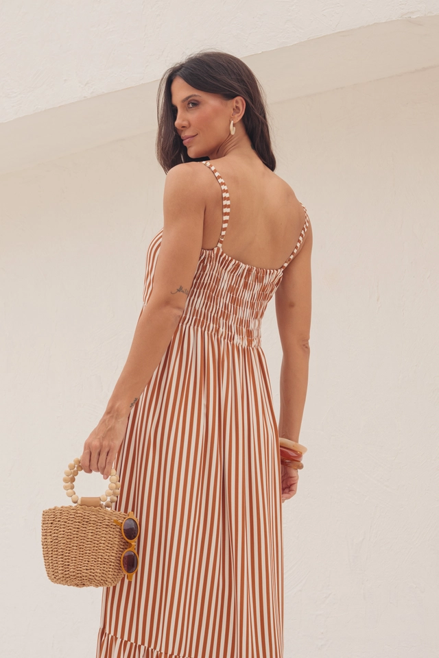 PRÉ-VENDA Vestido Arpoador Listras Caramelo - imagem 2