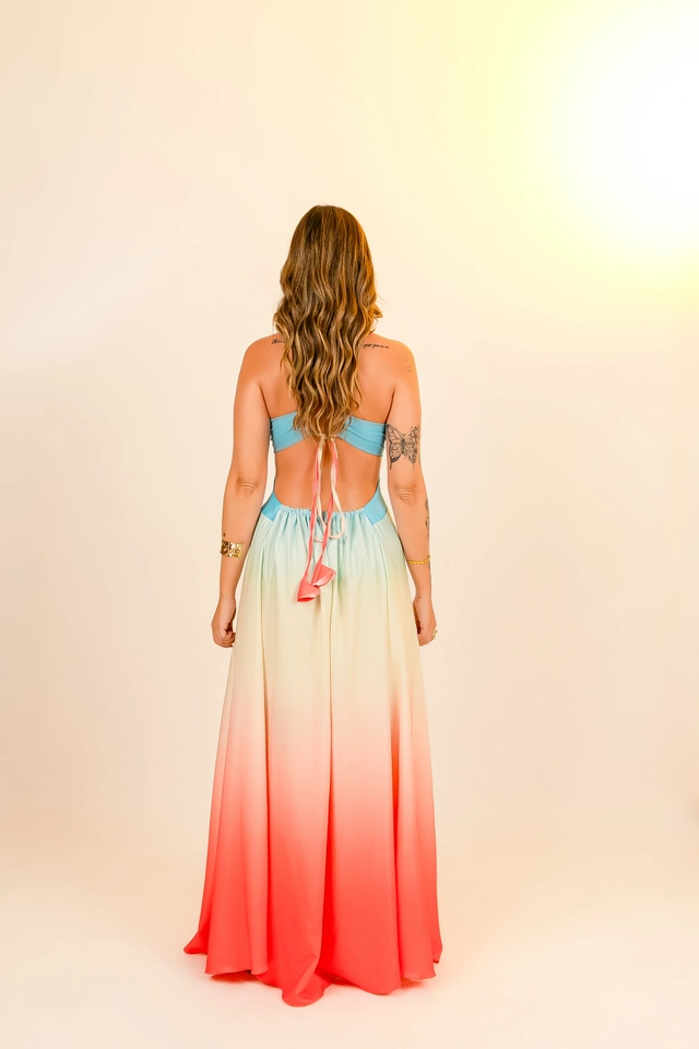 PRĂ-VENDA Vestido Ilha Bela degradĂȘ sentir - 8