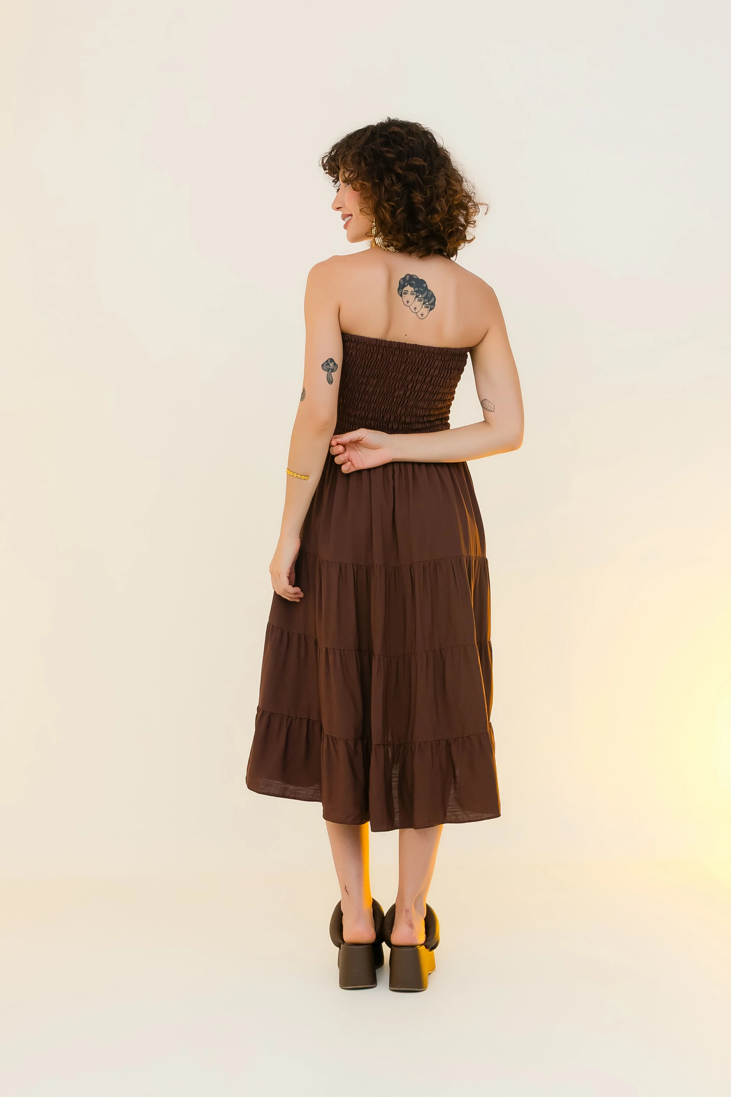 PRÉ-VENDA Vestido que vira saia Café  - 2