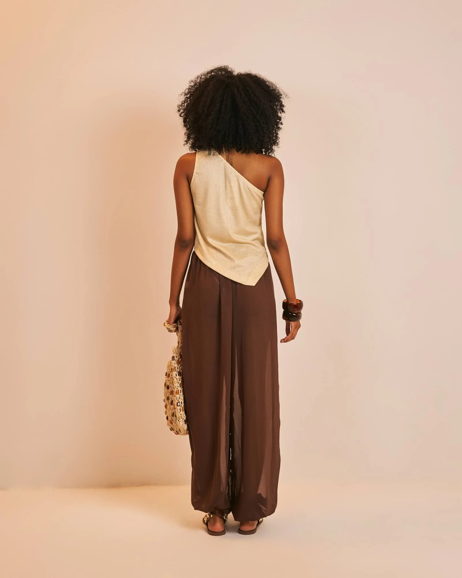 PRÉ-VENDA Blusa Assimétrica Lisianto Champagne - 2