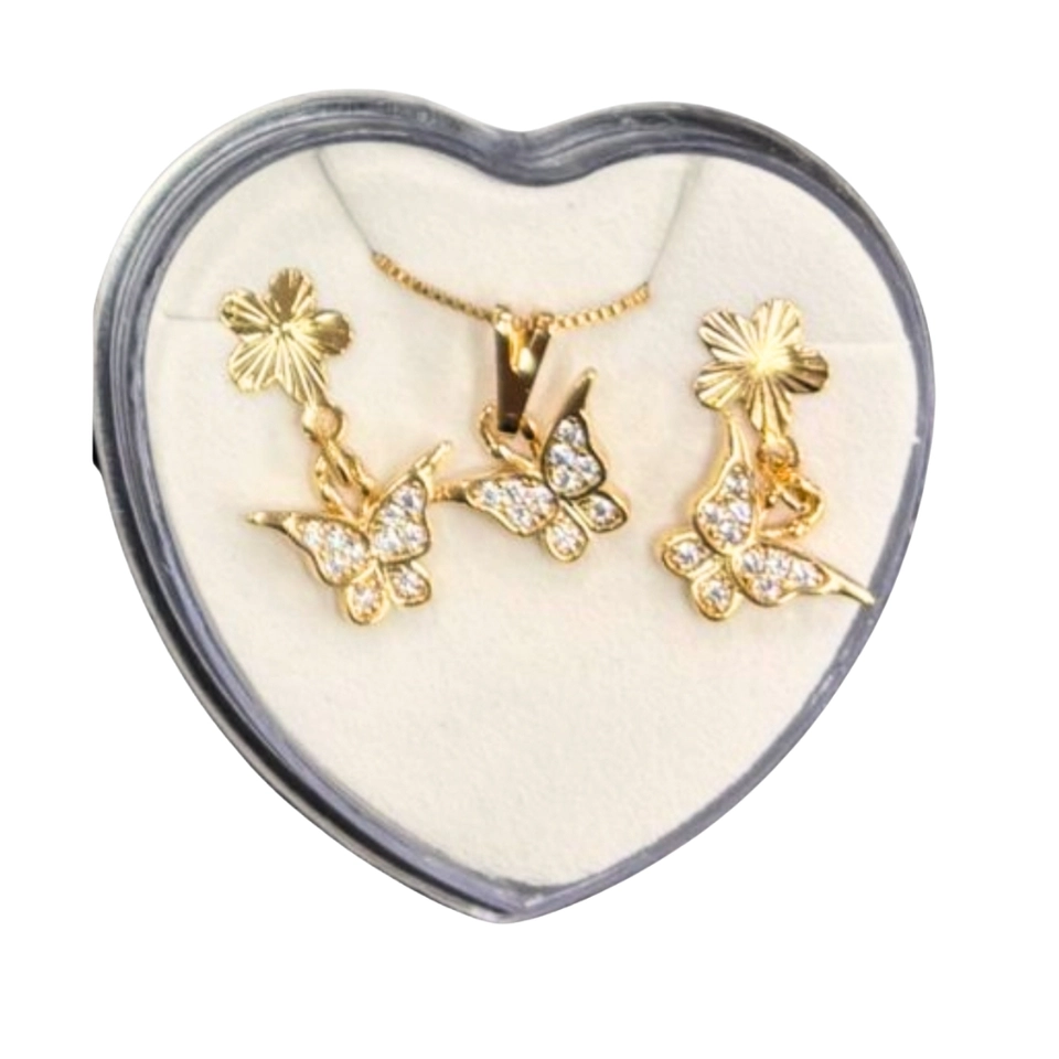 Conjunto Borboleta Radiante – Colar e Brincos Banhados a Ouro 18k com Zircônias - imagem 4