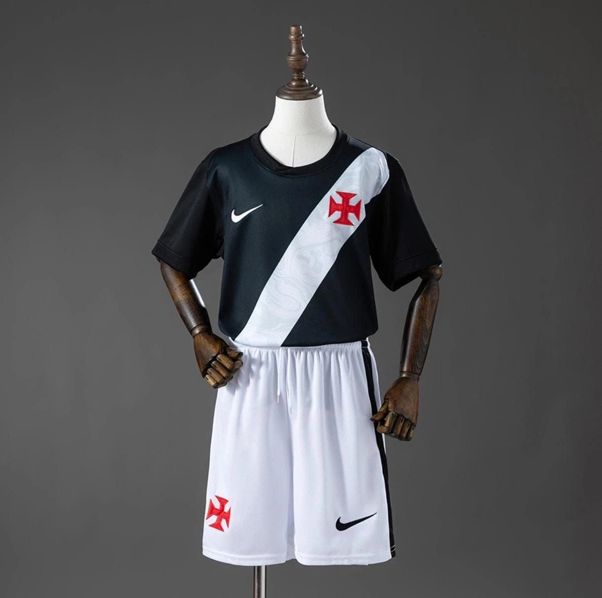 Kit Infantil Vasco da Gama - 26/27 - 2