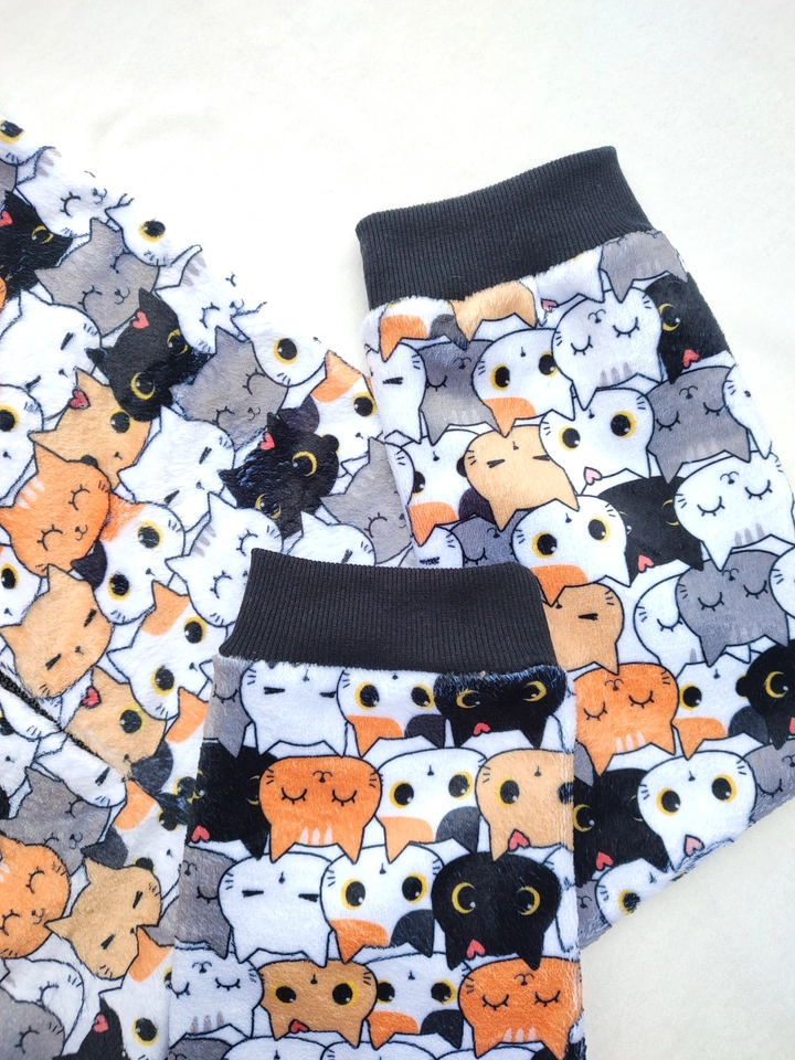 Macacão Unissex Fleece Peluciado Premium Gatinhos - 4