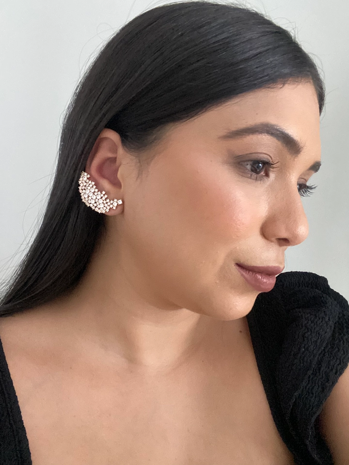 Ear Cuff Asa Cravejado - 1