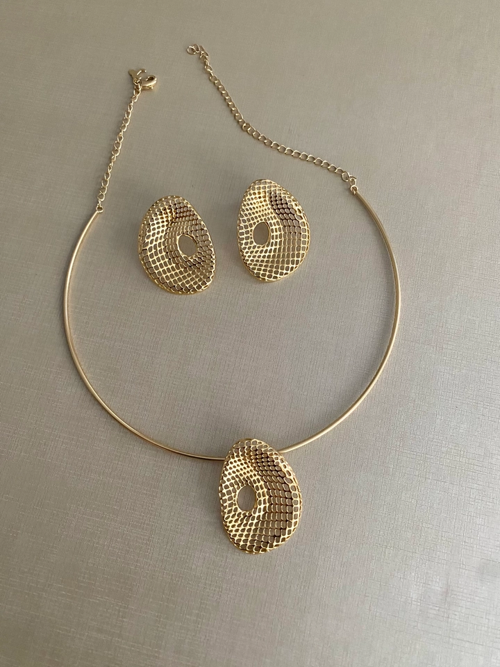 Conjunto Oval Vazado no Aro - 2