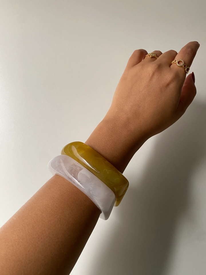 Bracelete Resinado Amarelo (Biju) - 3