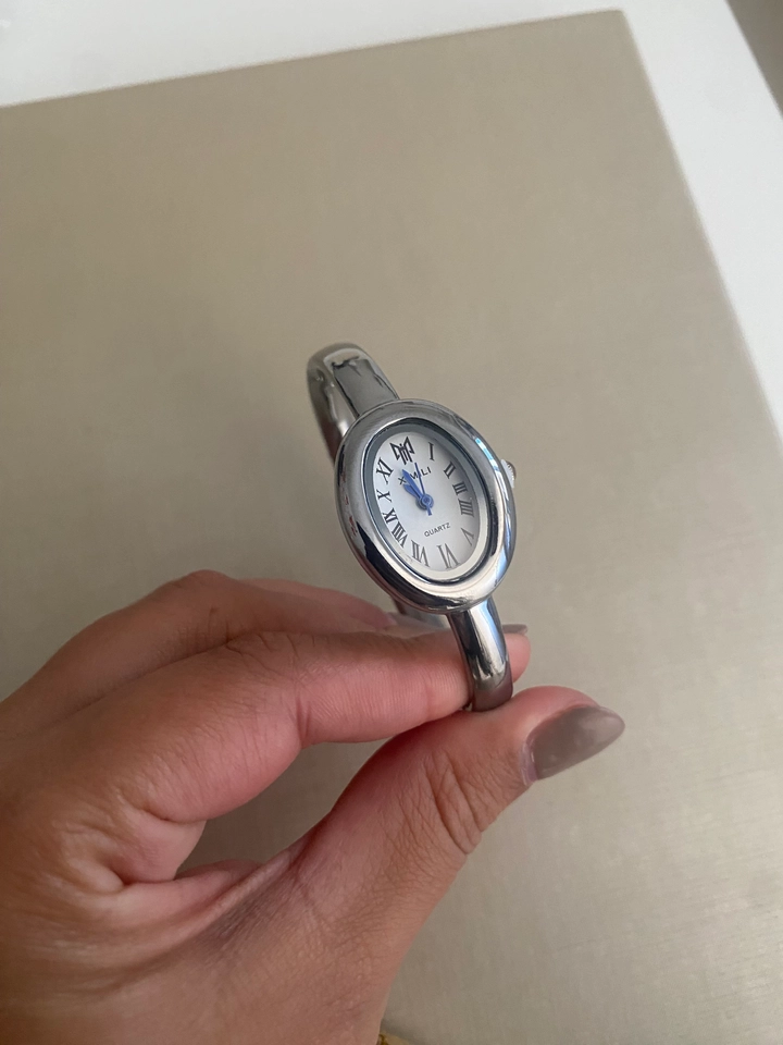 Relógio Oval Pulseira bracelete