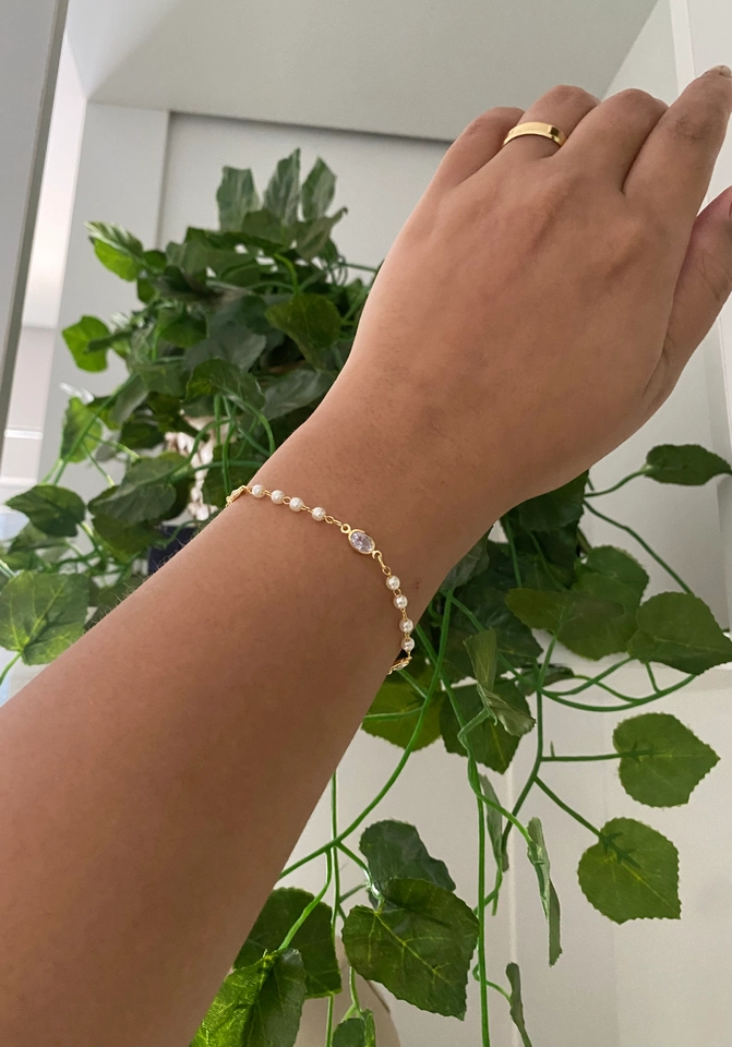 Pulseira Pérolas com Ponto de Luz - 1