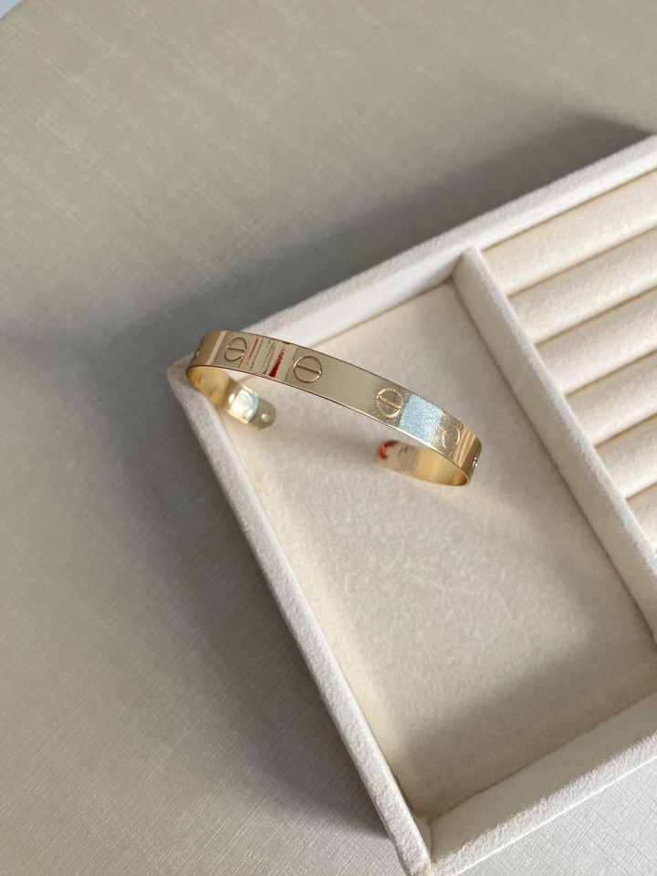 Bracelete com Círculos Regulável