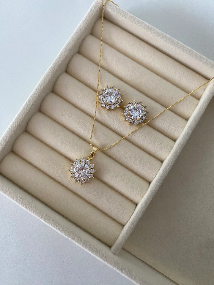 Conjunto Flor Cravejada Cristal - 1