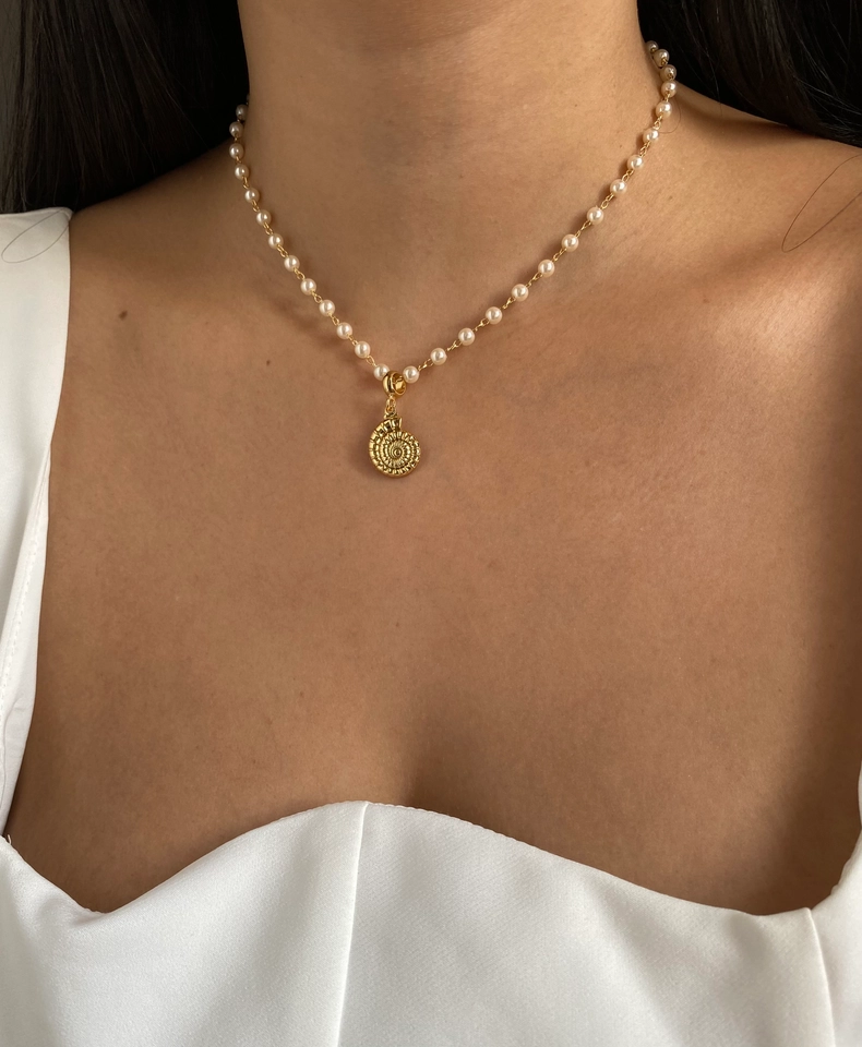 Choker Mini Pérolas com Caracol - 1