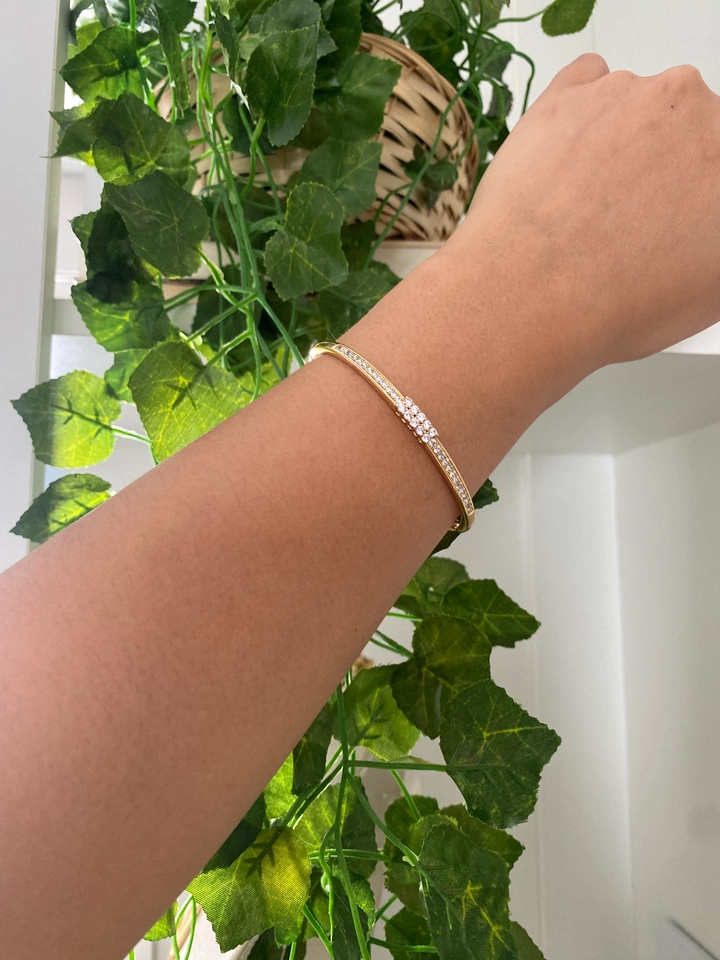 Bracelete Cravejado