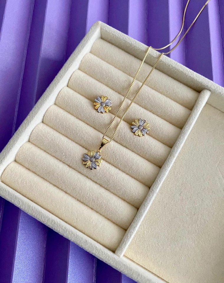 Conjunto Flor Pequena Dois Banhos - 1