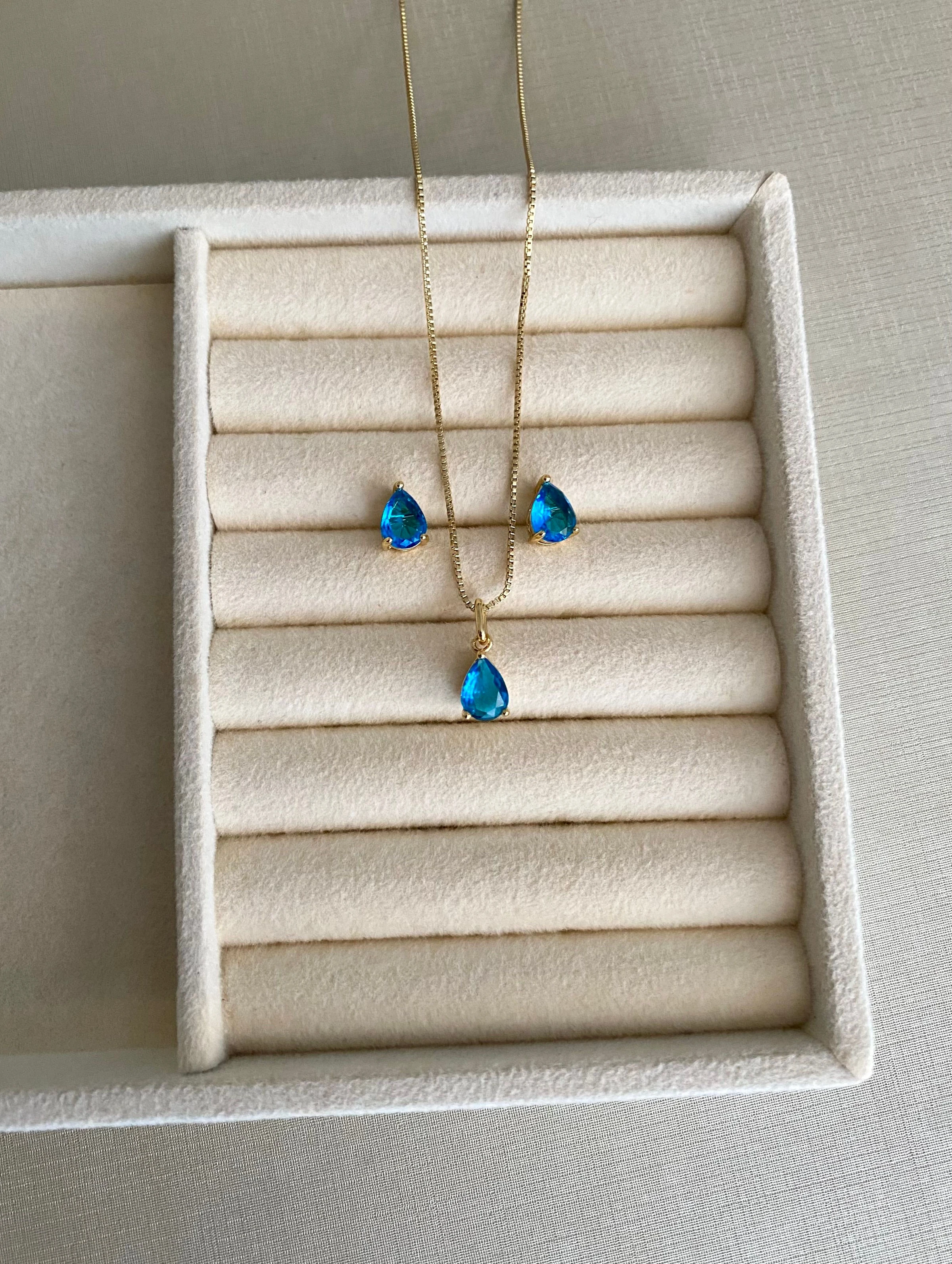 Conjunto Gota Azul - 2