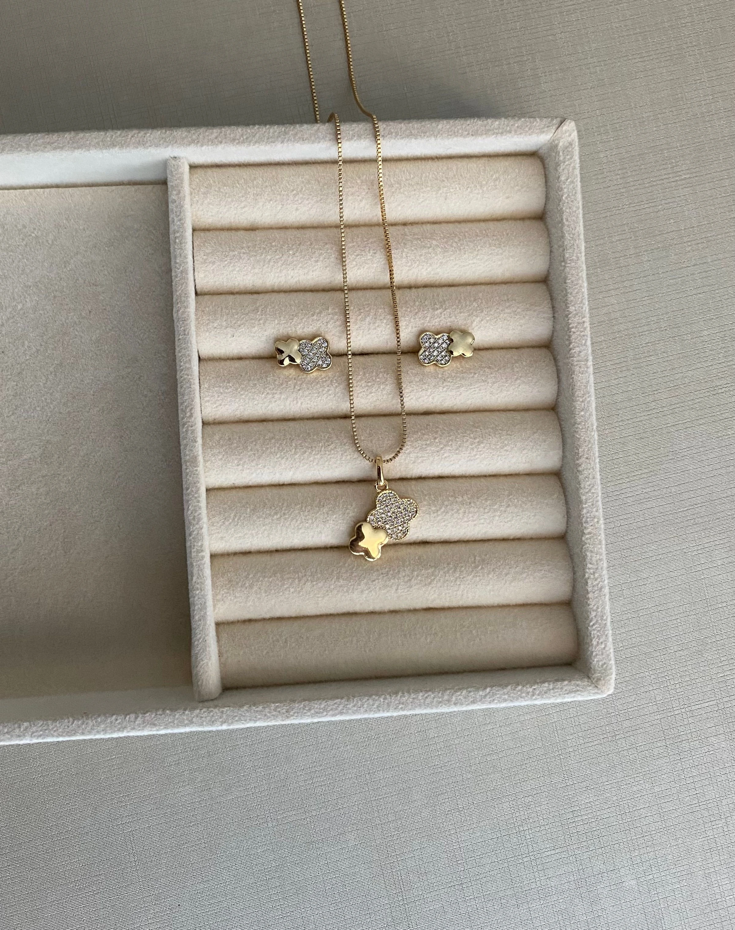 Conjunto Trevo Duplo - 1