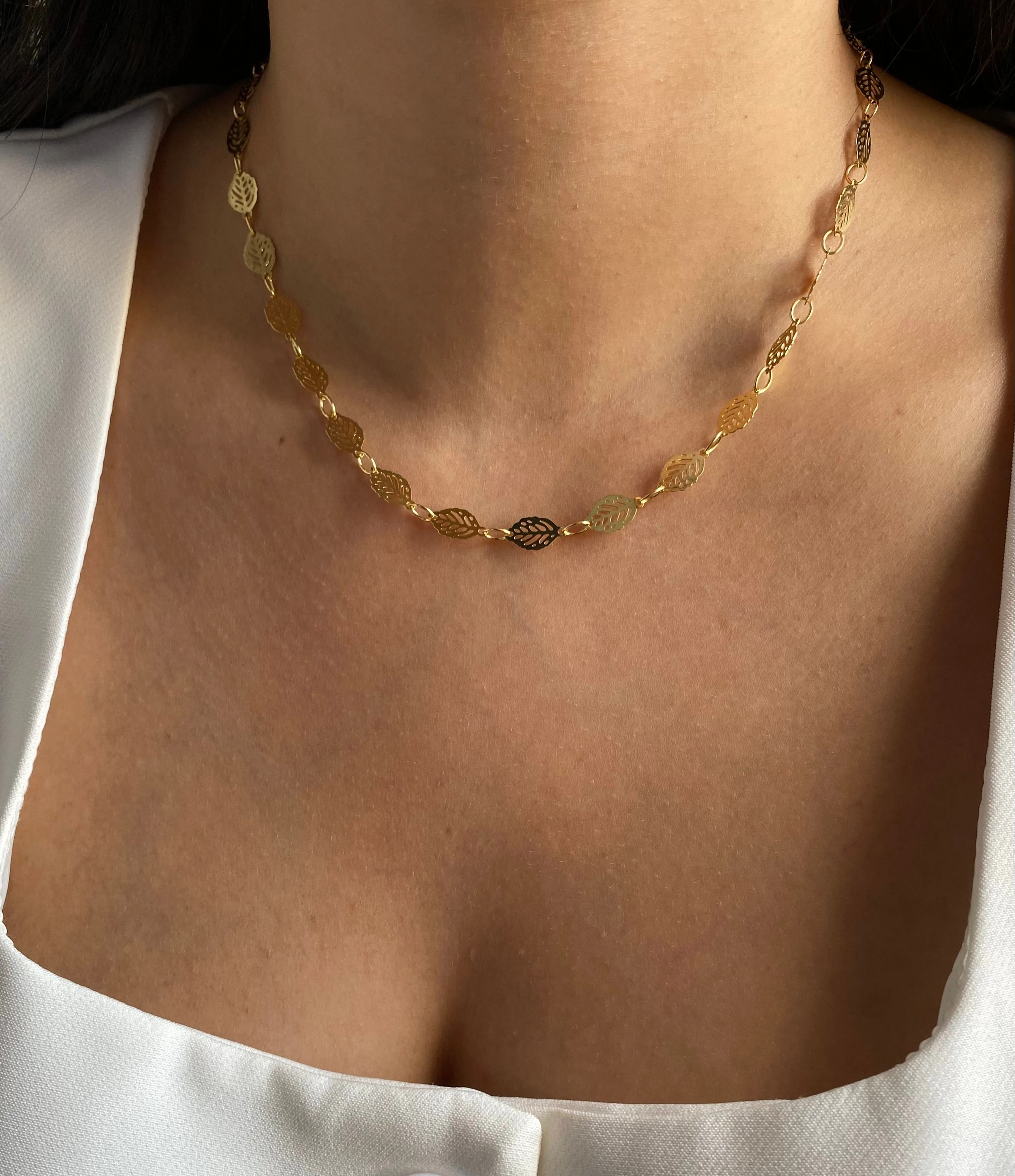 Choker Folhas Vazadas - 1