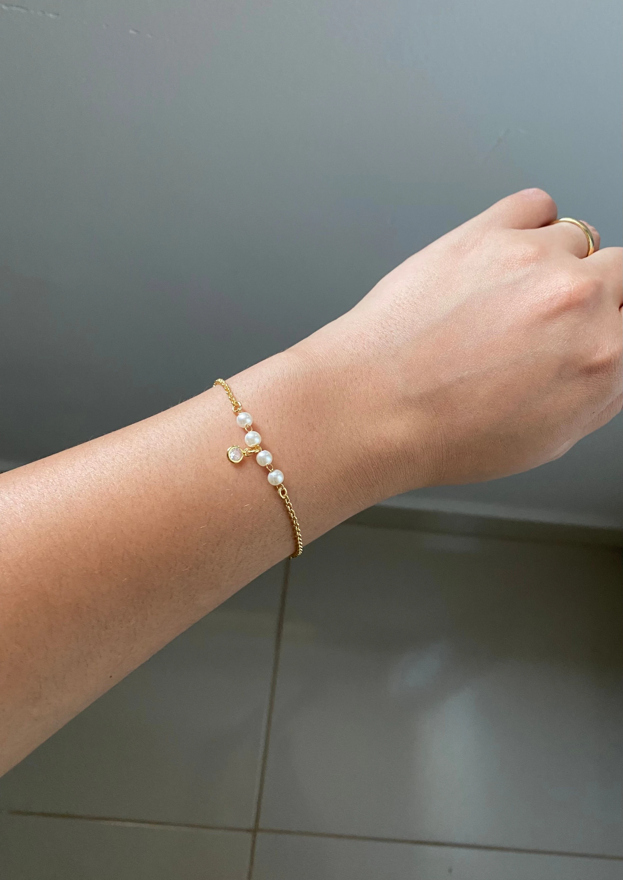 Pulseira Elos com Pérolas e Ponto de Luz - 2