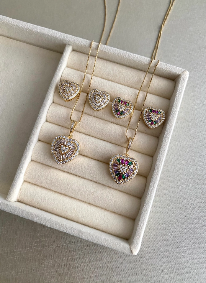 Conjunto Coração Cravejado Zircônias Baguetes - 1