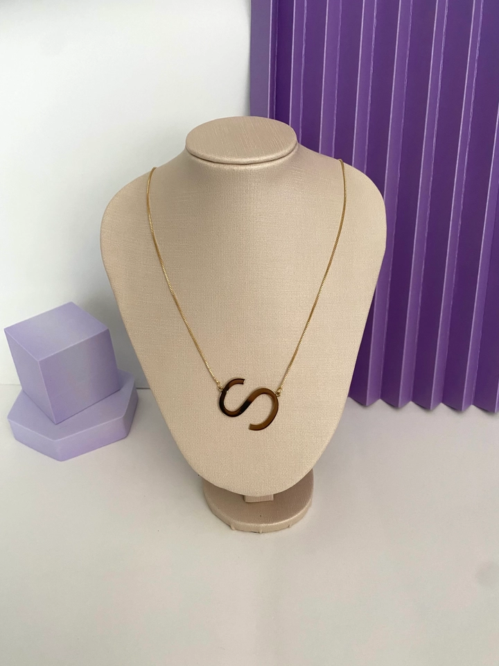 Colar com Inicial Transversal - 5