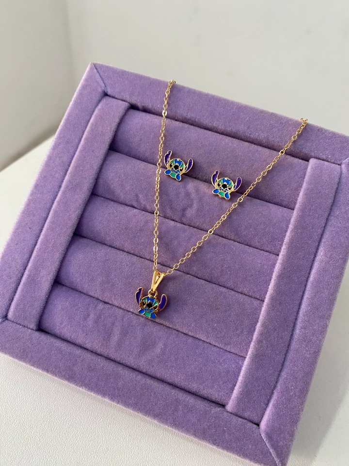 CONJUNTO INFANTIL STITCH FOLHEADO A OURO 