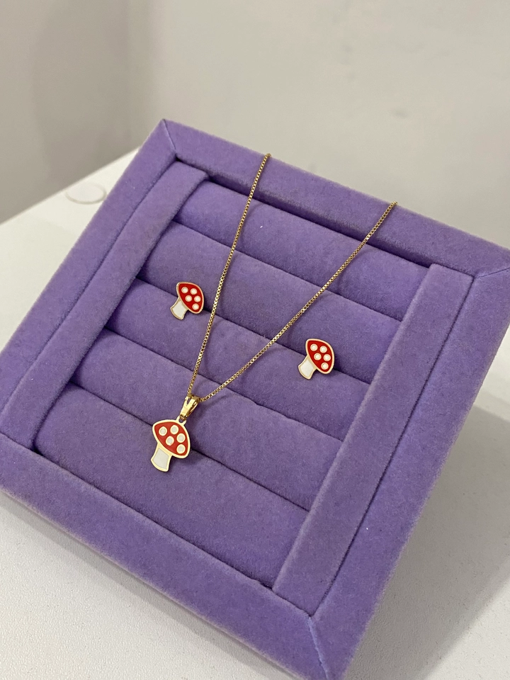 CONJUNTO INFANTIL COGUMELO FOLHEADO A OURO  - imagem 2