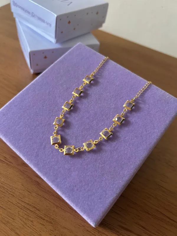 CHOCKER COM ZIRCÔNIAS FOLHEADO A OURO - imagem 2