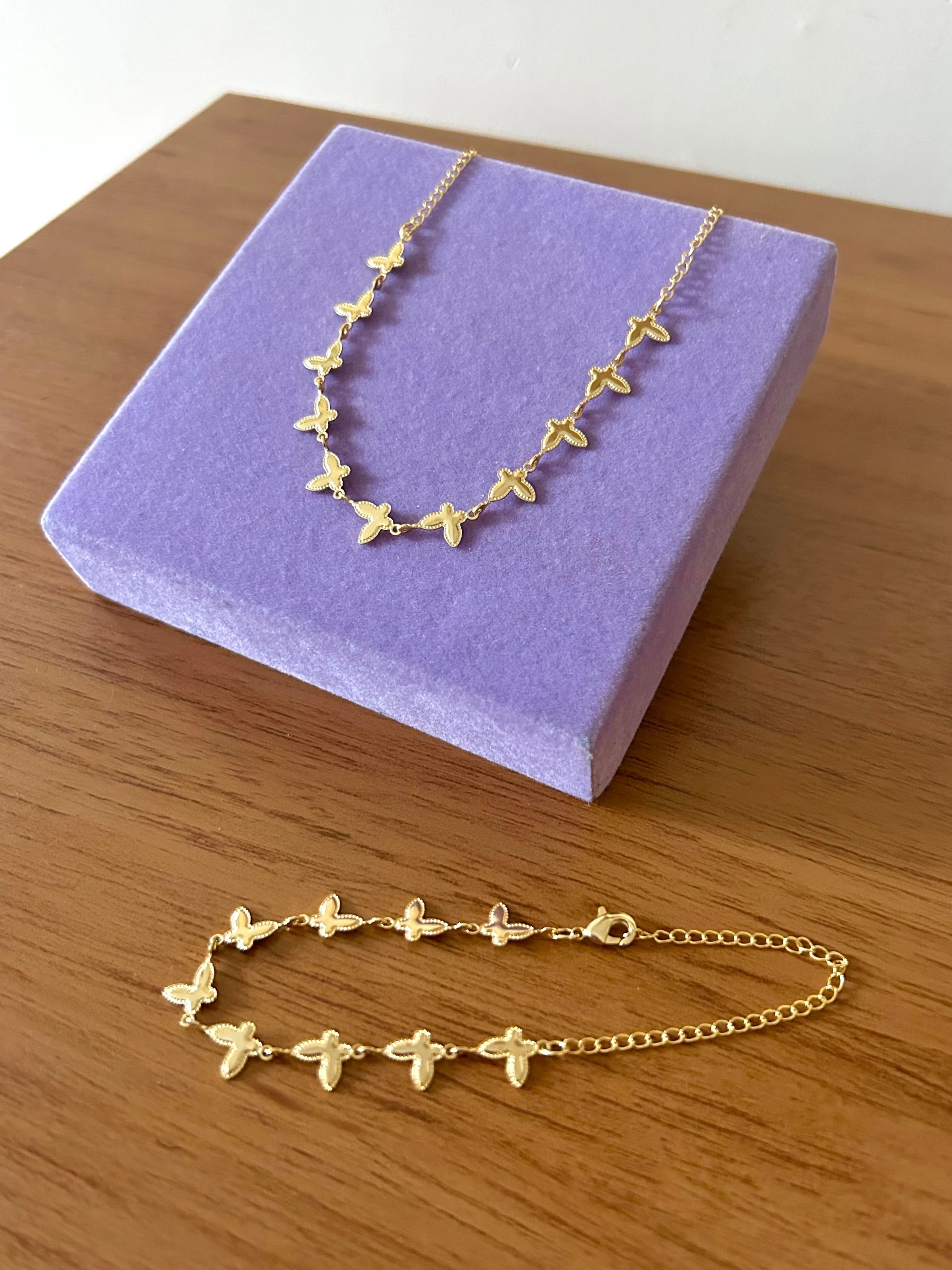 CONJUNTO BORBOLETA FOLHEADO A OURO  - 1