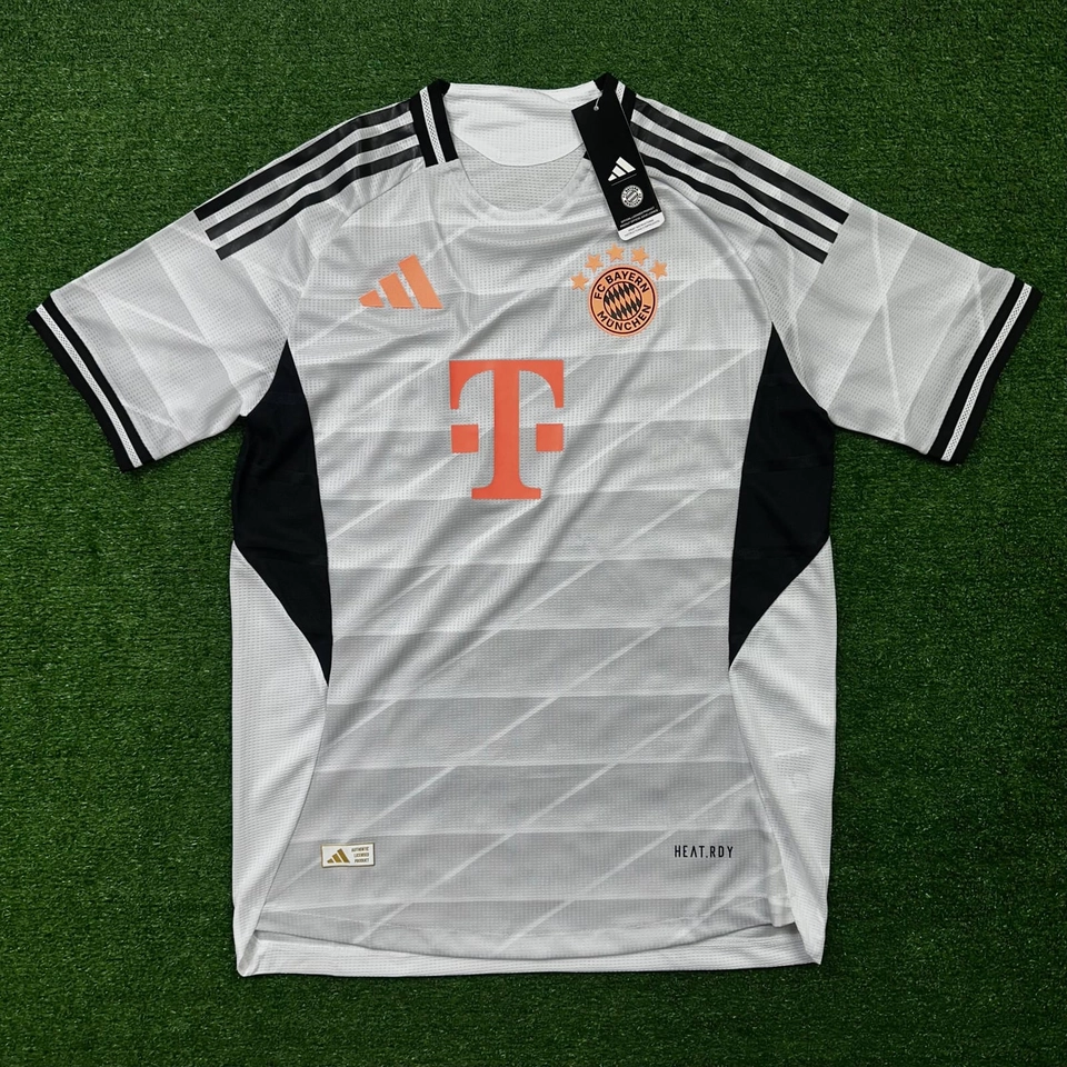 Bayern II 25/26 Jogador