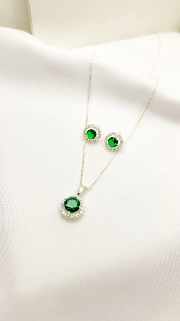 Conjunto Verde Esmeralda Prata Mirah