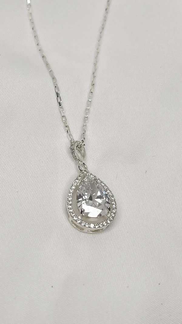Colar Luz gota Cristal Prata - imagem 1