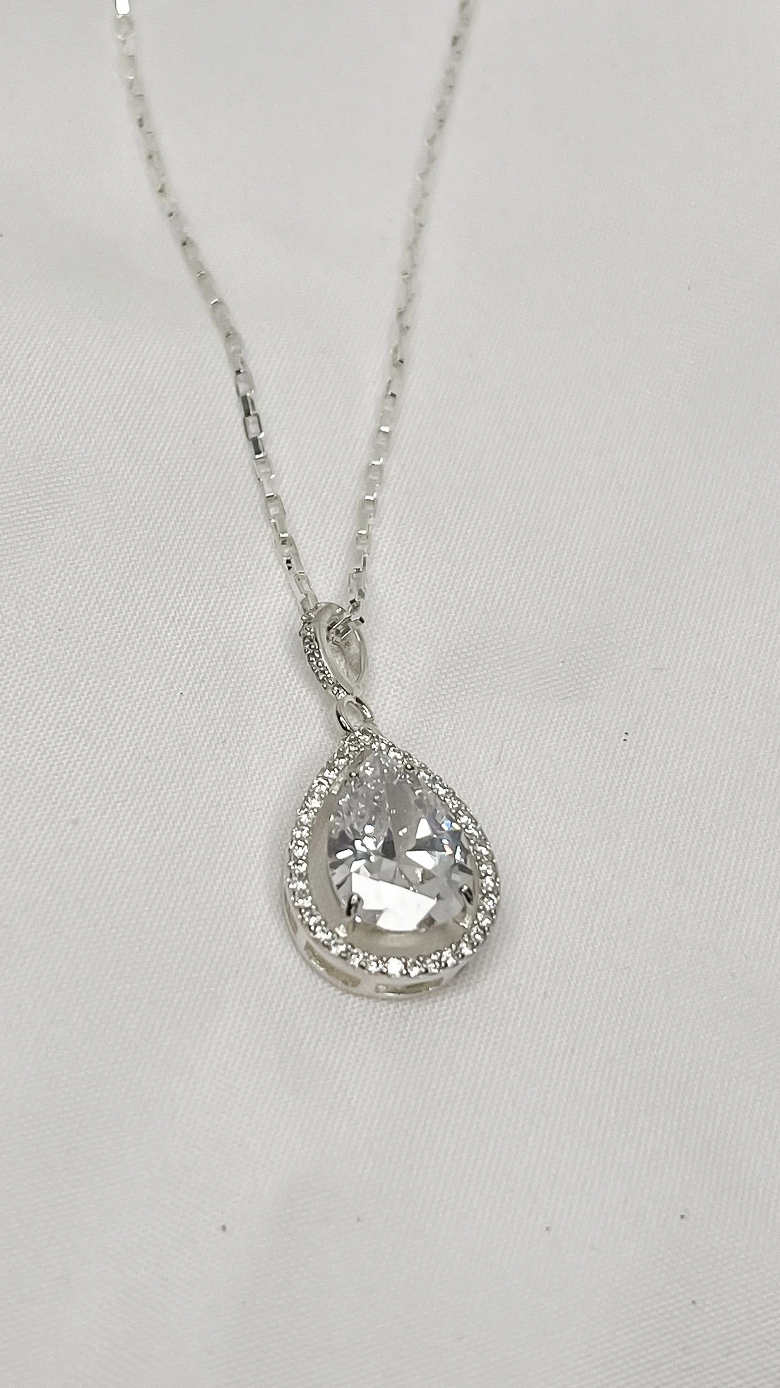 Colar Luz gota Cristal Prata - 1